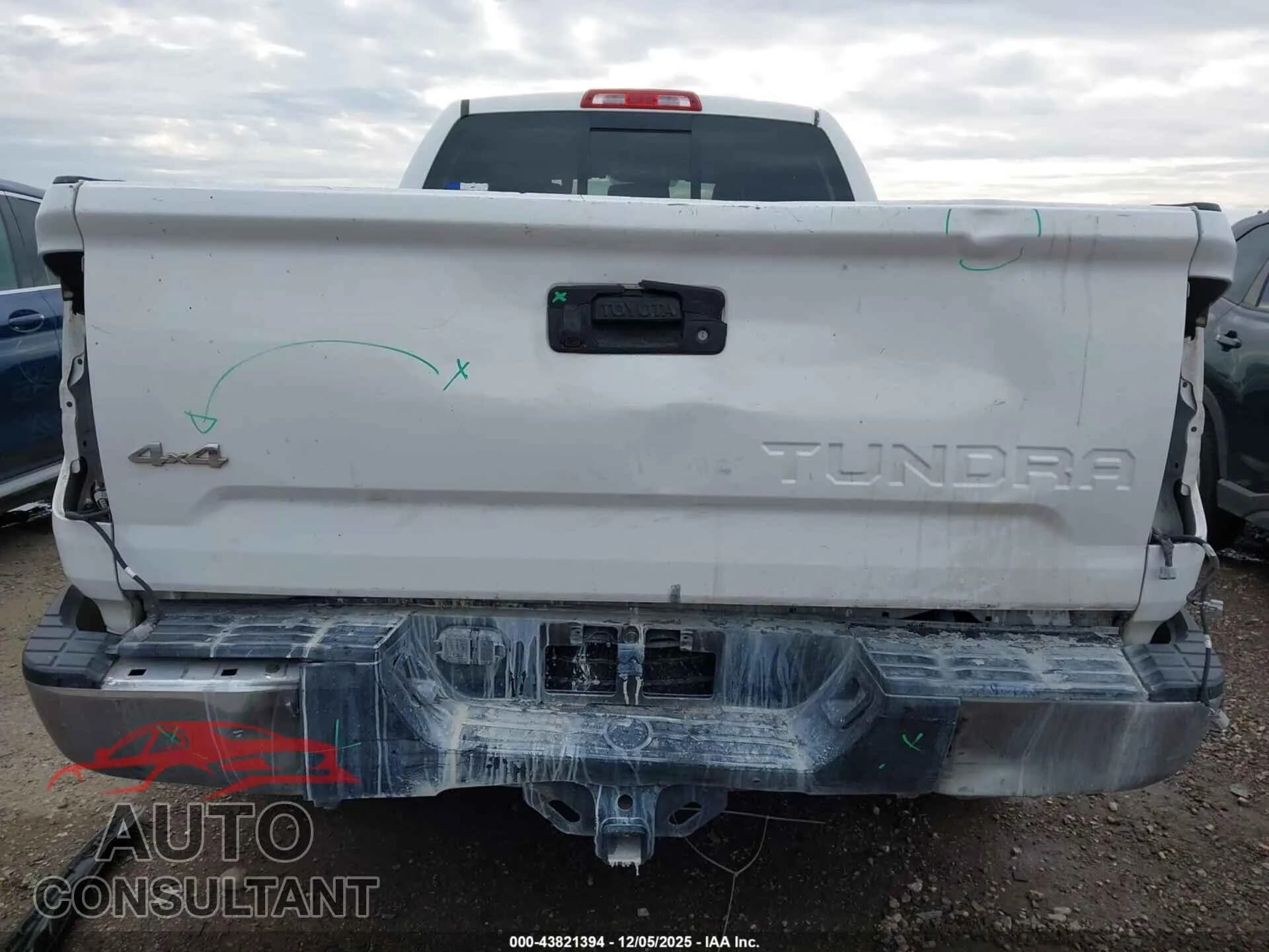 2018 TOYOTA TUNDRA Damaged VIN 5TFUW5F17JX716416 – photo 17 2018 TOYOTA TUNDRA Damaged VIN 5TFUW5F17JX716416 – photo 17