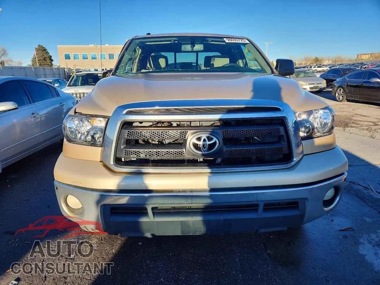 2010 TOYOTA TUNDRA Damaged VIN 5TFUW5F18AX134227 – interior seats 2010 TOYOTA TUNDRA Damaged VIN 5TFUW5F18AX134227 – interior seats