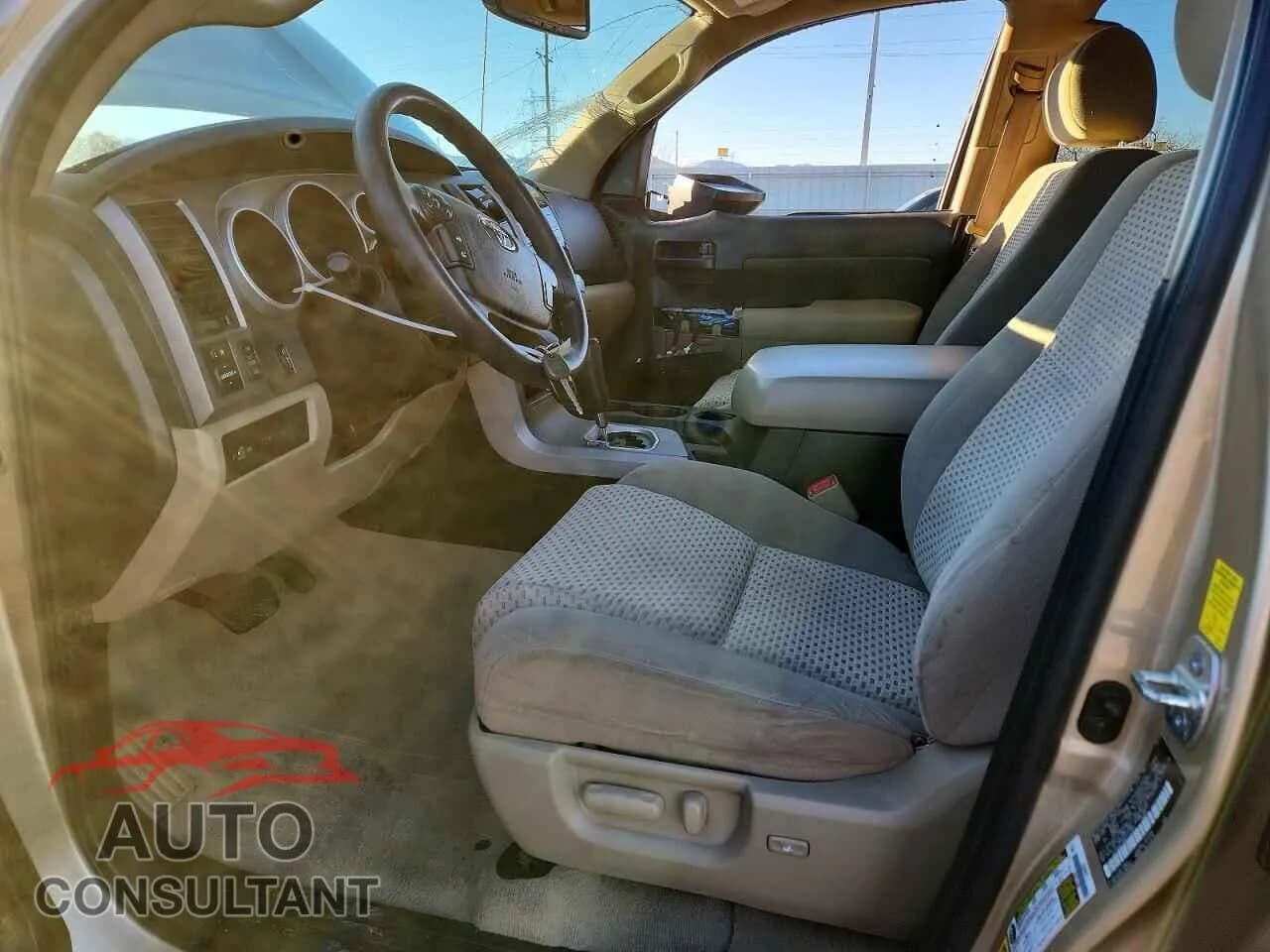 2010 TOYOTA TUNDRA Damaged VIN 5TFUW5F18AX134227 – exterior detail 2010 TOYOTA TUNDRA Damaged VIN 5TFUW5F18AX134227 – exterior detail