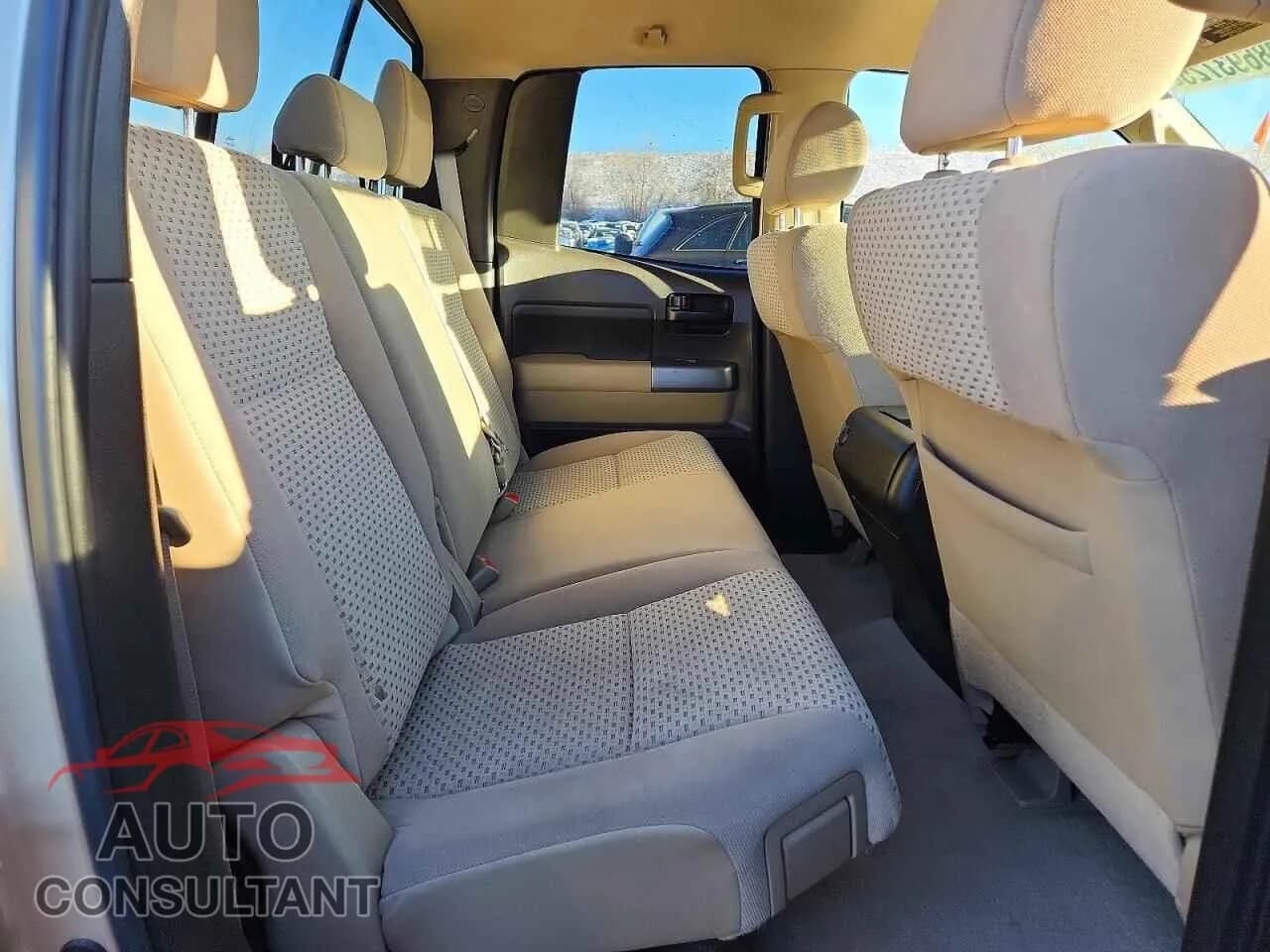 2010 TOYOTA TUNDRA Damaged VIN 5TFUW5F18AX134227 – odometer reading 2010 TOYOTA TUNDRA Damaged VIN 5TFUW5F18AX134227 – odometer reading