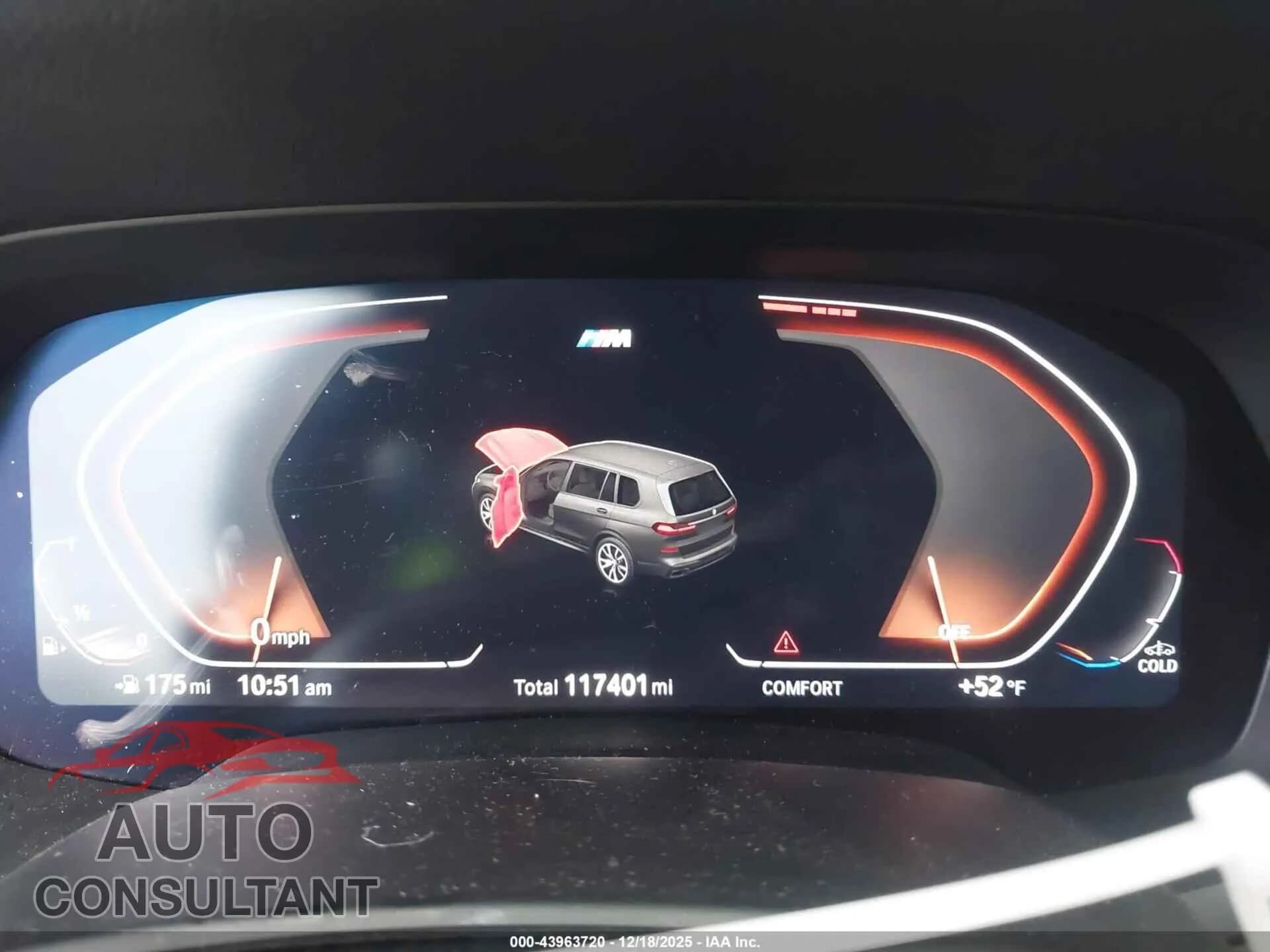 2019 BMW X7 Damaged VIN 5UXCW2C55KL085769 – exterior detail 2019 BMW X7 Damaged VIN 5UXCW2C55KL085769 – exterior detail