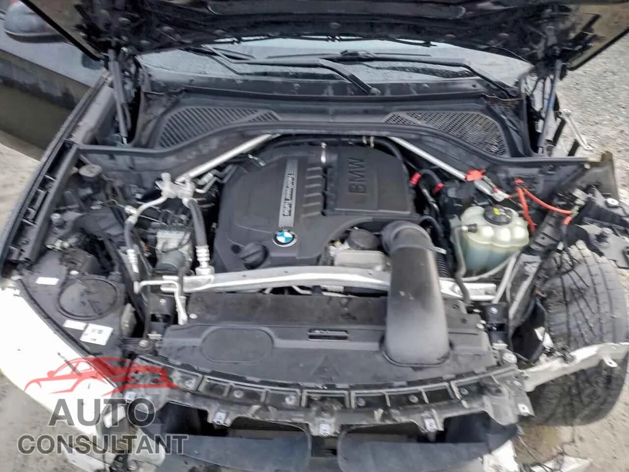 2017 BMW X5 Damaged VIN 5UXKR0C32H0X76953 – photo 12 2017 BMW X5 Damaged VIN 5UXKR0C32H0X76953 – photo 12