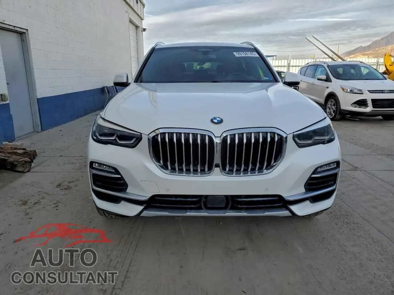 2021 BMW X5 Damaged VIN 5UXTA6C09M9D98191 – interior seats 2021 BMW X5 Damaged VIN 5UXTA6C09M9D98191 – interior seats