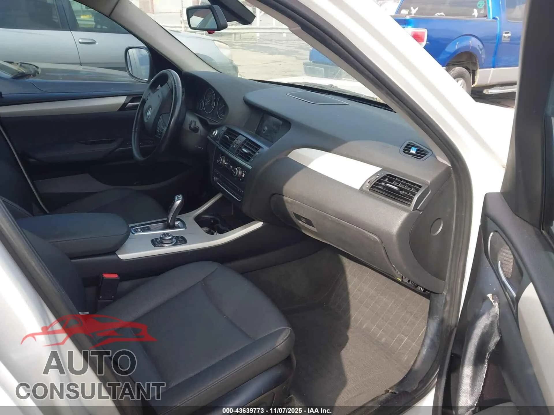 2011 BMW X3 Damaged VIN 5UXWX5C54BL702624 – interior seats 2011 BMW X3 Damaged VIN 5UXWX5C54BL702624 – interior seats