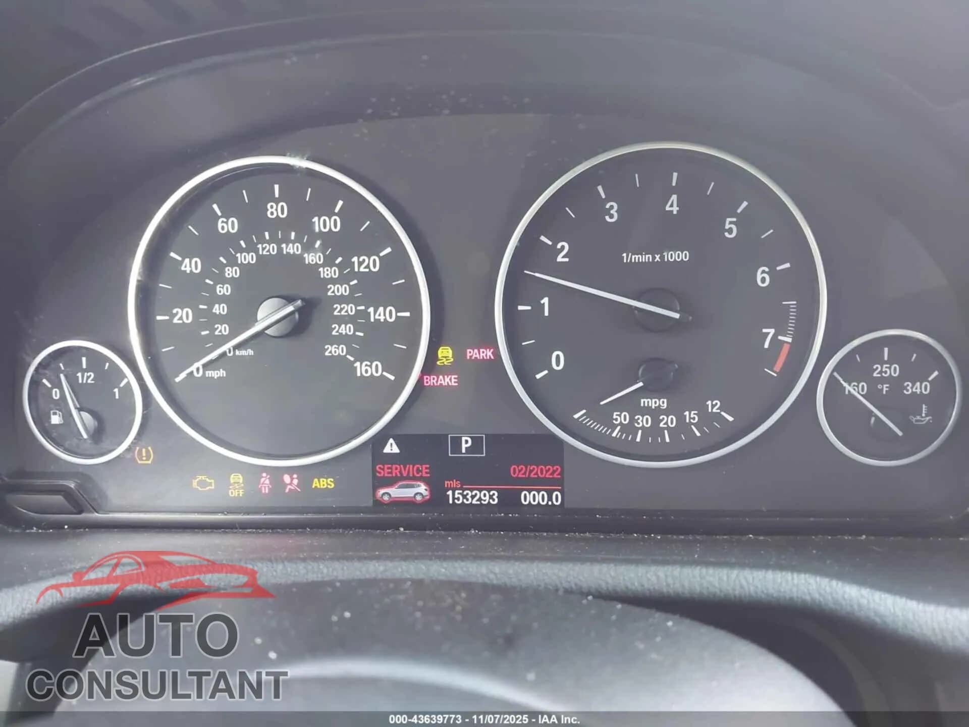 2011 BMW X3 Damaged VIN 5UXWX5C54BL702624 – exterior detail 2011 BMW X3 Damaged VIN 5UXWX5C54BL702624 – exterior detail