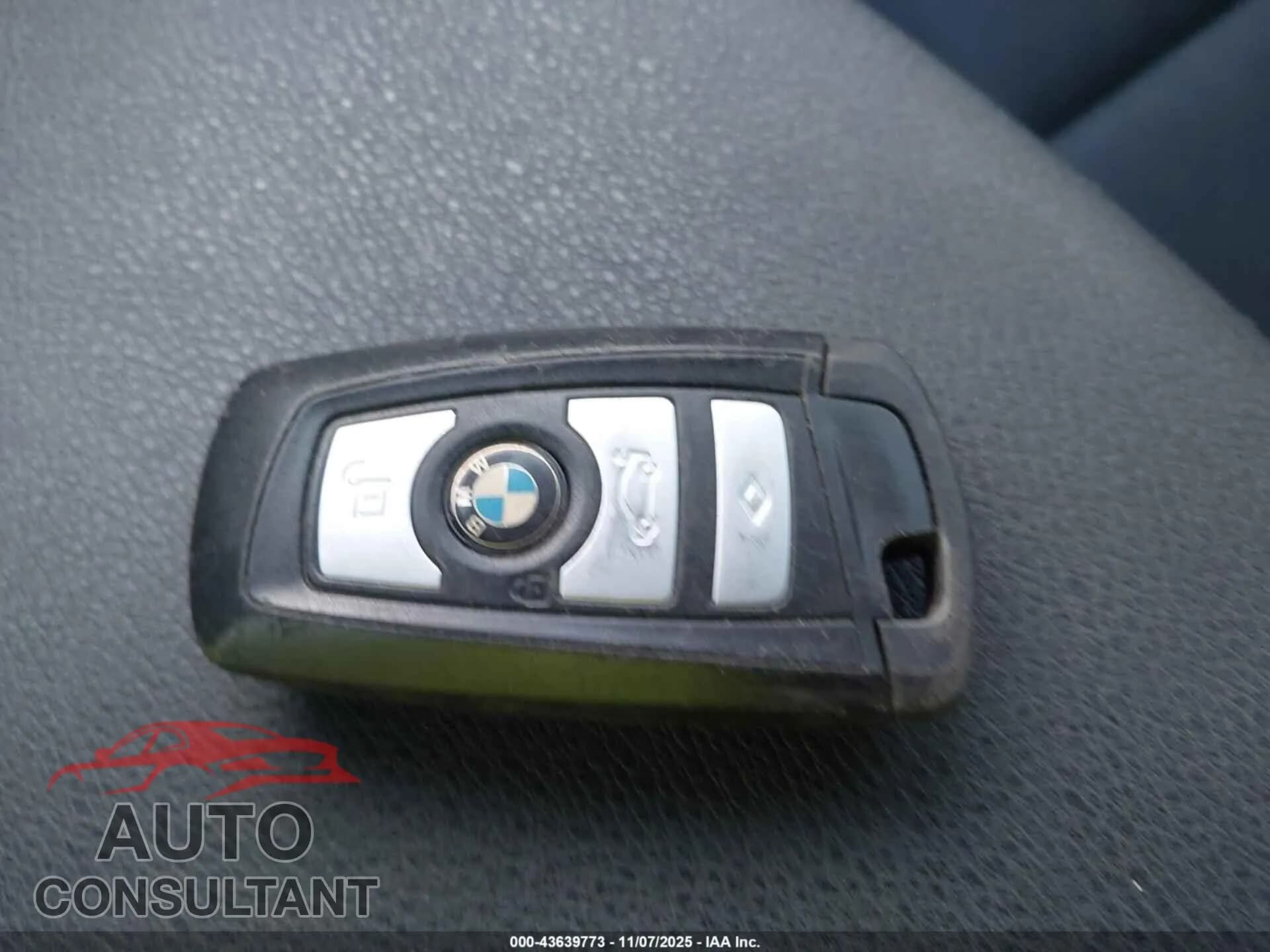 2011 BMW X3 Damaged VIN 5UXWX5C54BL702624 – photo 11 2011 BMW X3 Damaged VIN 5UXWX5C54BL702624 – photo 11