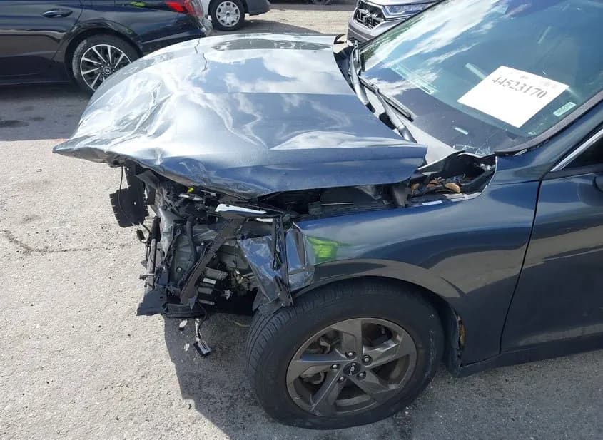 2022 KIA K5 Used VIN 5XXG14J20NG149226 – exterior detail 2022 KIA K5 Used VIN 5XXG14J20NG149226 – exterior detail