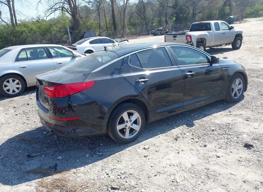 2015 KIA Optima Used VIN 5XXGM4A70FG441026 – odometer reading 2015 KIA Optima Used VIN 5XXGM4A70FG441026 – odometer reading