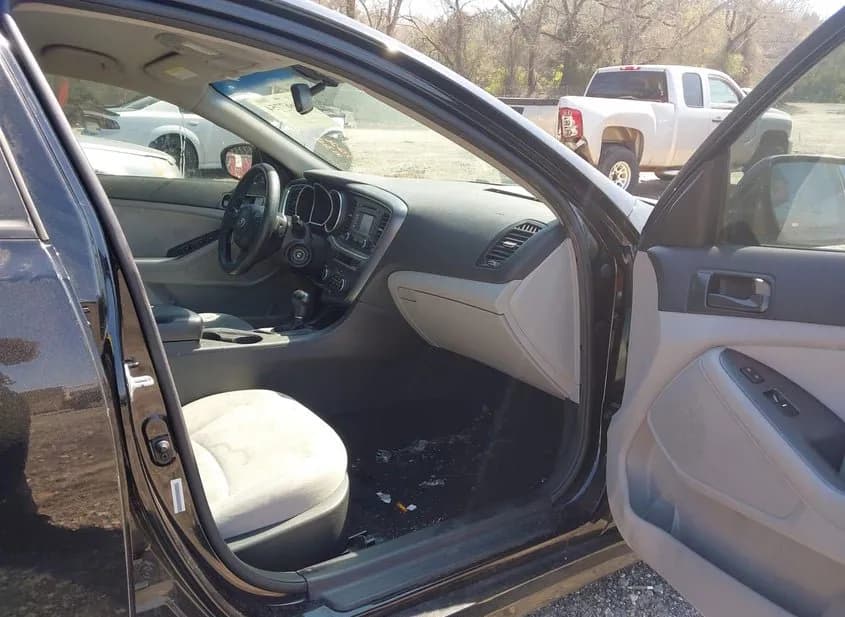 2015 KIA Optima Used VIN 5XXGM4A70FG441026 – photo 12 2015 KIA Optima Used VIN 5XXGM4A70FG441026 – photo 12