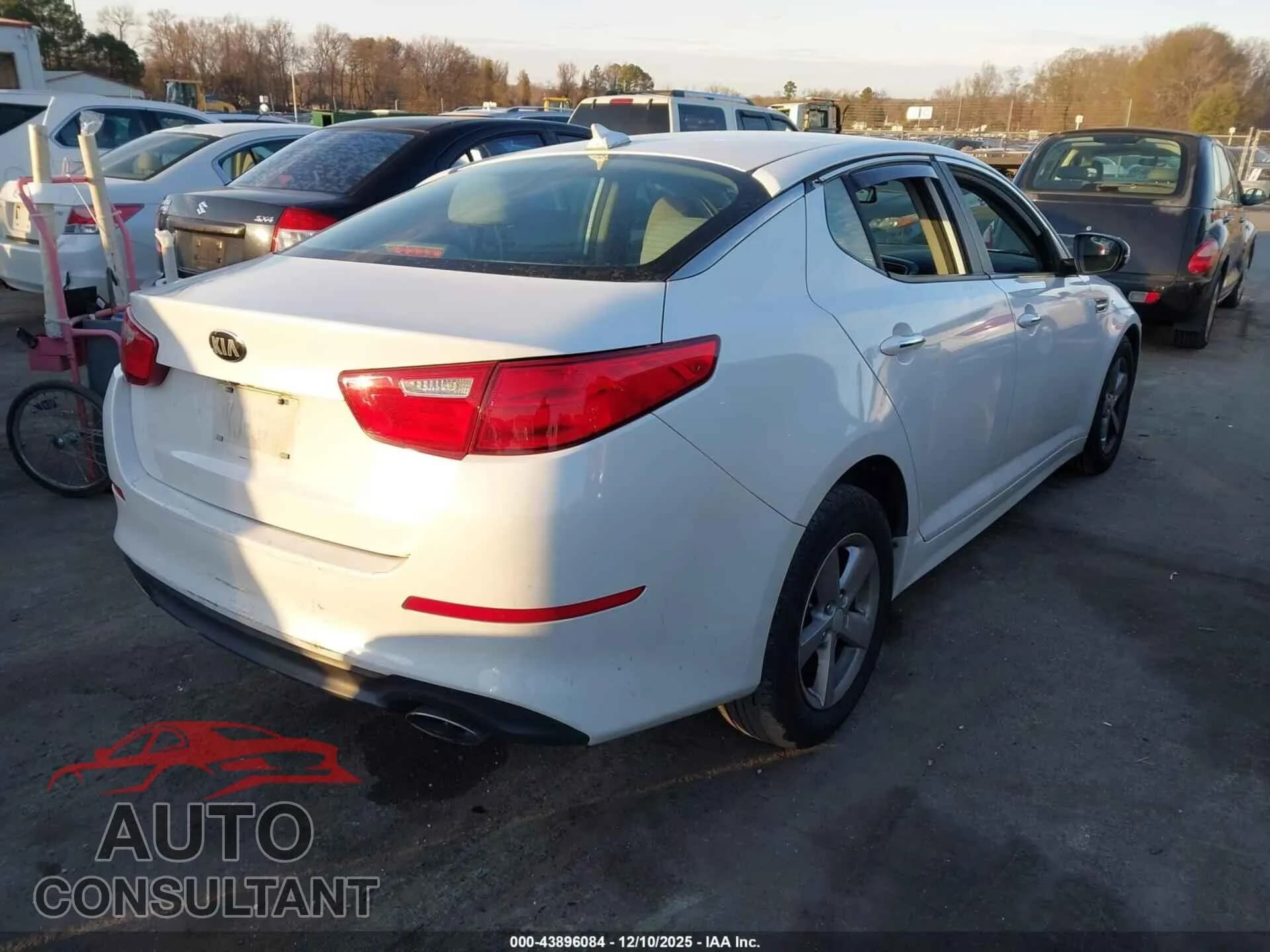 2015 KIA OPTIMA Damaged VIN 5XXGM4A7XFG393079 – dashboard 2015 KIA OPTIMA Damaged VIN 5XXGM4A7XFG393079 – dashboard
