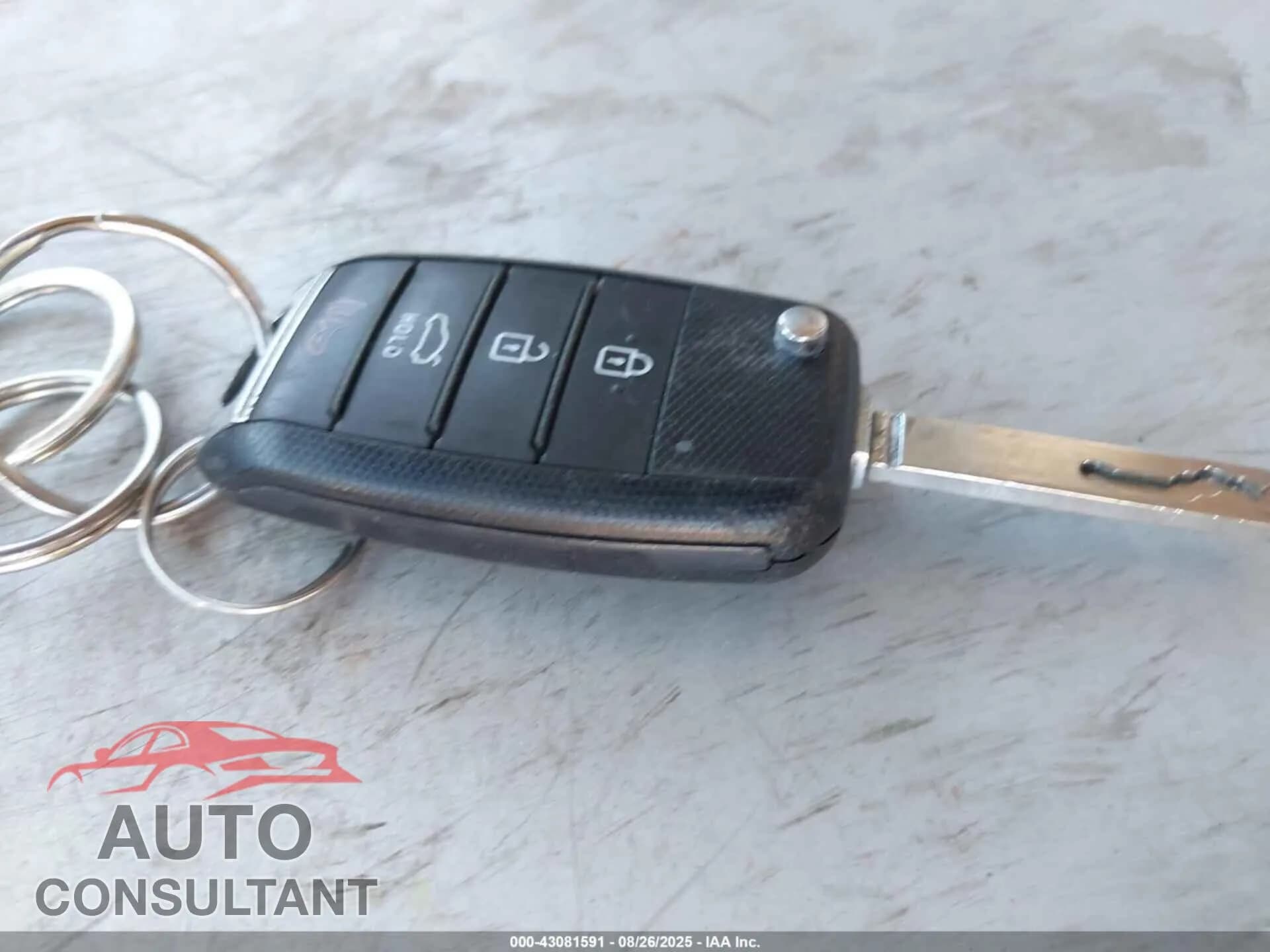 2016 KIA OPTIMA Damaged VIN 5XXGT4L32GG028099 – photo 11 2016 KIA OPTIMA Damaged VIN 5XXGT4L32GG028099 – photo 11