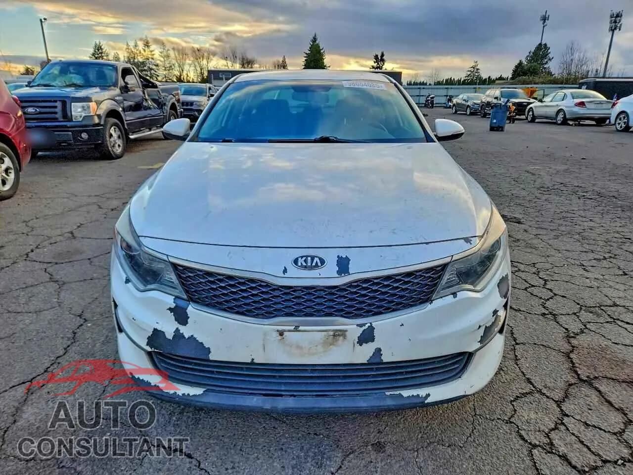 2016 KIA OPTIMA Damaged VIN 5XXGT4L36GG072638 – interior seats 2016 KIA OPTIMA Damaged VIN 5XXGT4L36GG072638 – interior seats
