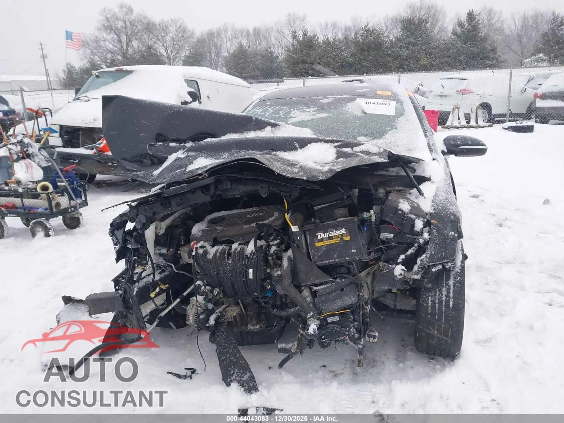 2017 KIA OPTIMA Damaged VIN 5XXGT4L36HG171106 – engine bay 2017 KIA OPTIMA Damaged VIN 5XXGT4L36HG171106 – engine bay