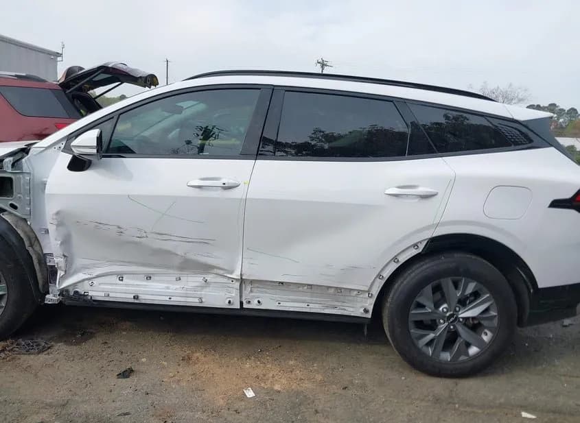 2025 KIA Sportage Used VIN 5XYK43DF0SG302141 – odometer reading 2025 KIA Sportage Used VIN 5XYK43DF0SG302141 – odometer reading