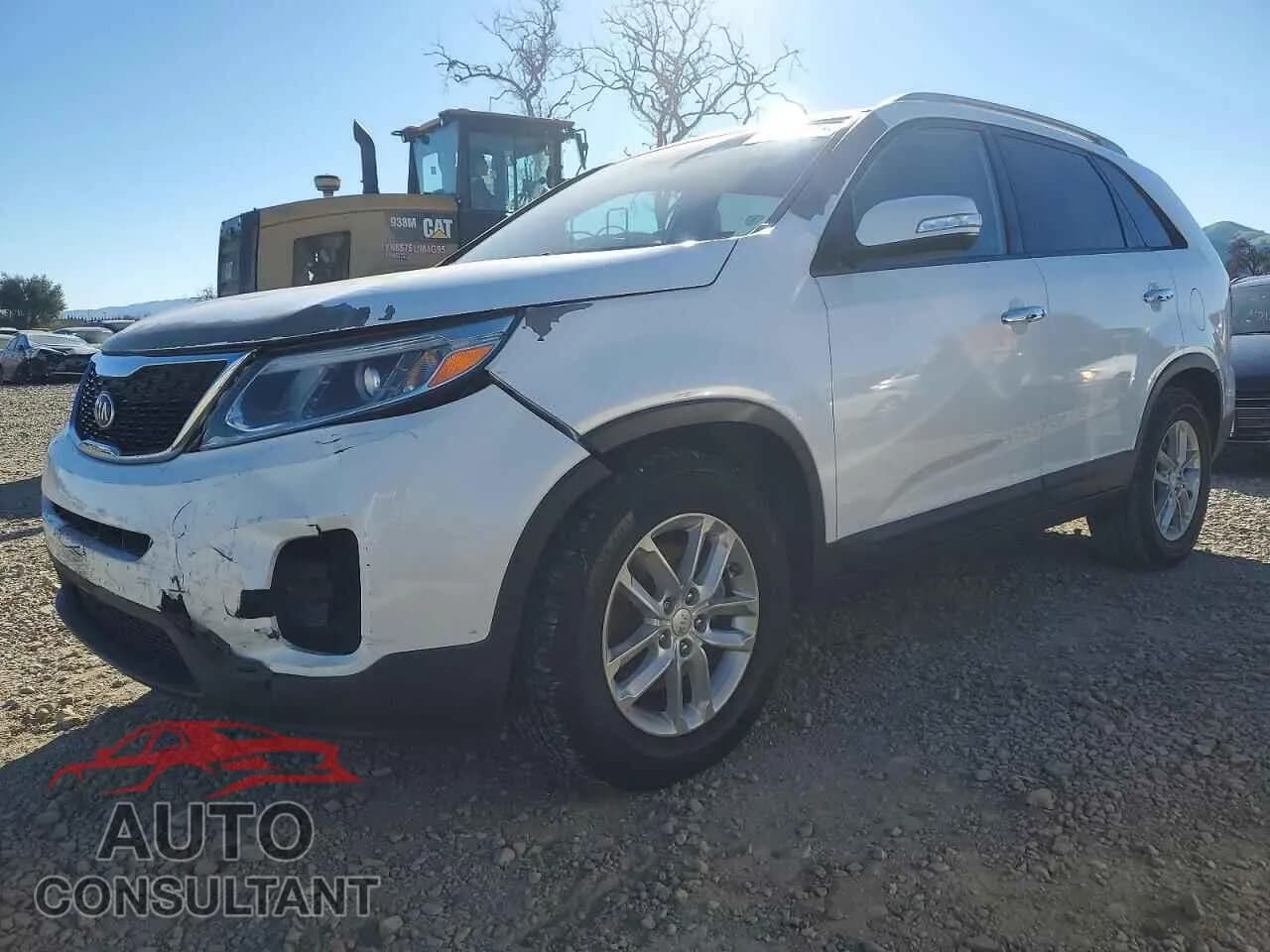 2014 KIA SORENTO Damaged VIN 5XYKT3A69EG448694 – front exterior 2014 KIA SORENTO Damaged VIN 5XYKT3A69EG448694 – front exterior