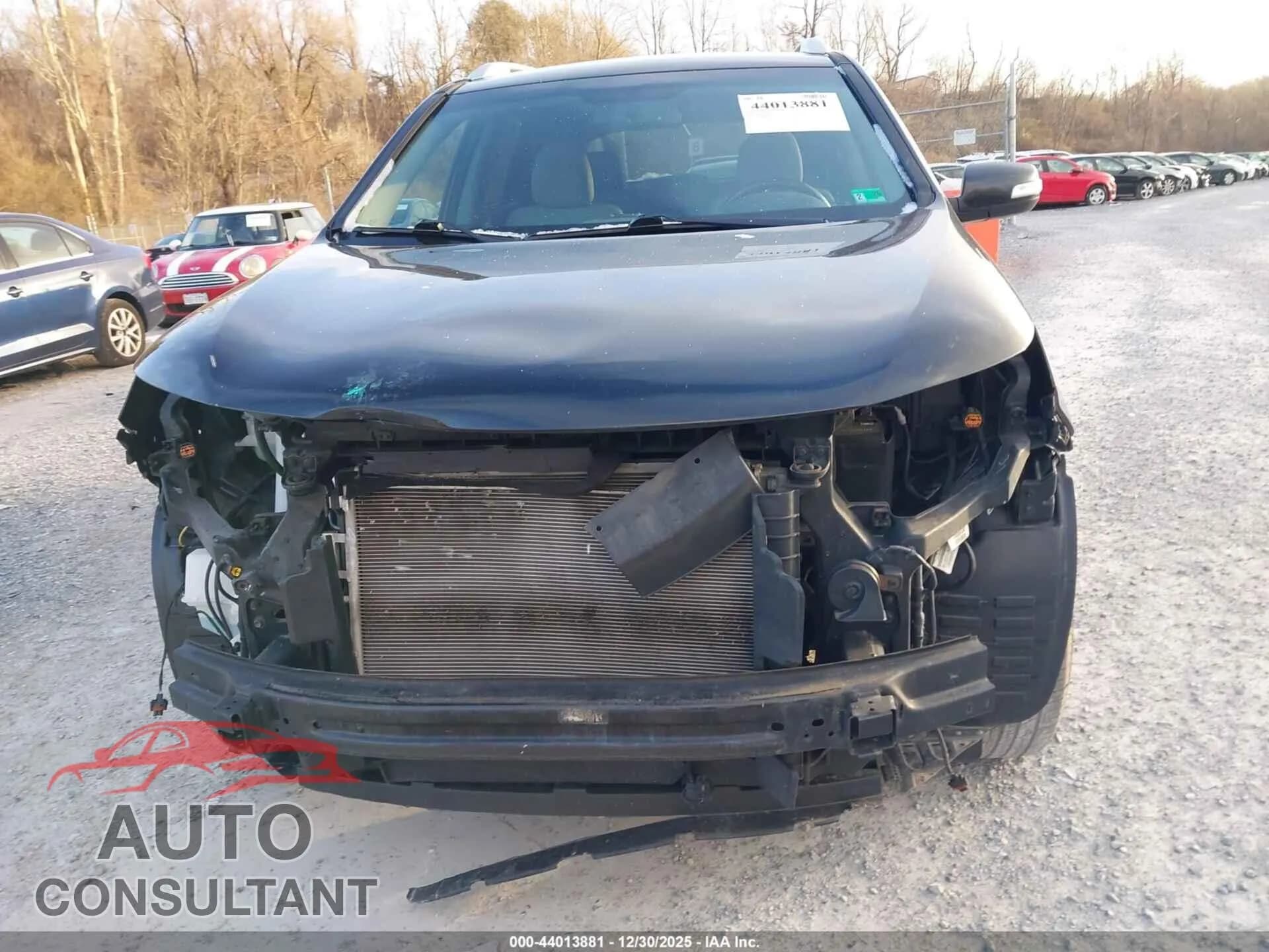 2015 KIA SORENTO Damaged VIN 5XYKTCA60FG571415 – engine bay 2015 KIA SORENTO Damaged VIN 5XYKTCA60FG571415 – engine bay