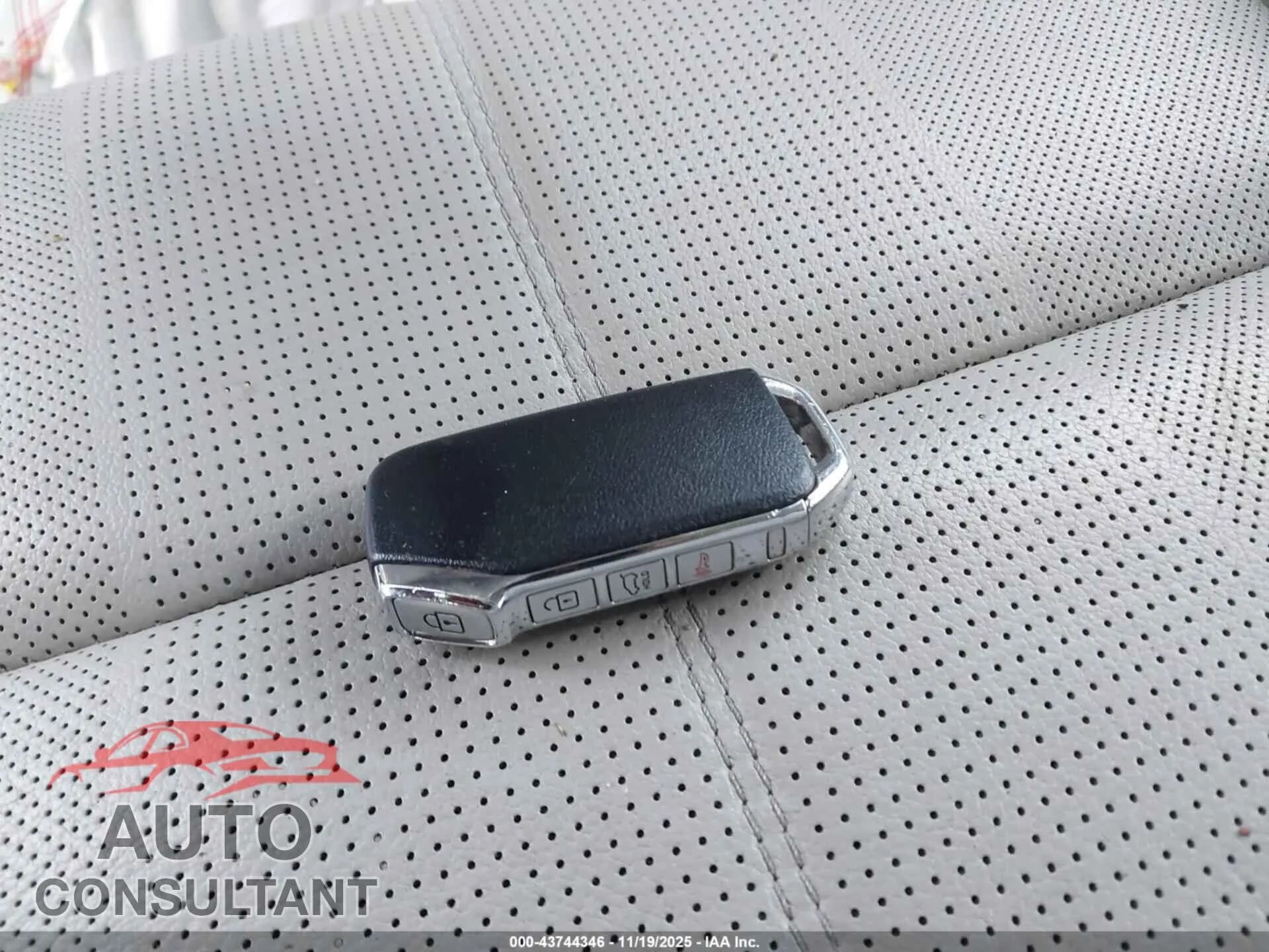 2020 KIA TELLURIDE Damaged VIN 5XYP3DHC0LG002034 – photo 11 2020 KIA TELLURIDE Damaged VIN 5XYP3DHC0LG002034 – photo 11