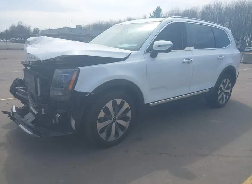 2020 KIA Telluride Used VIN 5XYP6DHC6LG085184 – front exterior 2020 KIA Telluride Used VIN 5XYP6DHC6LG085184 – front exterior