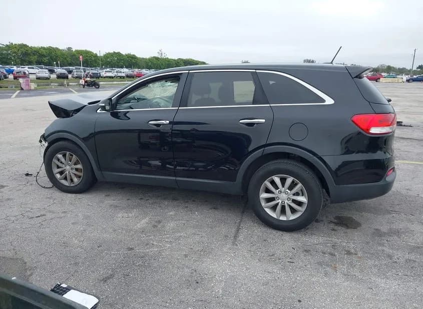 2016 KIA Sorento Used VIN 5XYPG4A34GG103744 – side profile 2016 KIA Sorento Used VIN 5XYPG4A34GG103744 – side profile