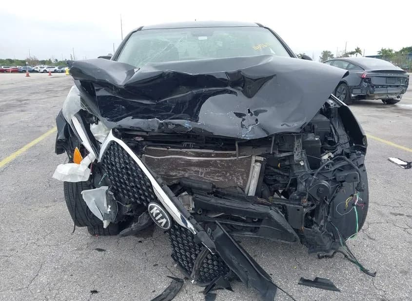 2016 KIA Sorento Used VIN 5XYPG4A34GG103744 – photo 13 2016 KIA Sorento Used VIN 5XYPG4A34GG103744 – photo 13