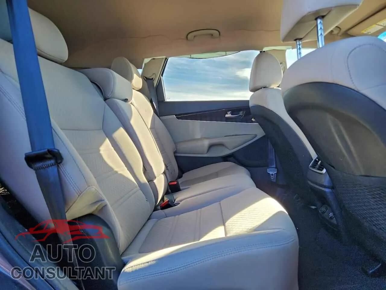 2020 KIA SORENTO Damaged VIN 5XYPG4A37LG626797 – photo 11 2020 KIA SORENTO Damaged VIN 5XYPG4A37LG626797 – photo 11