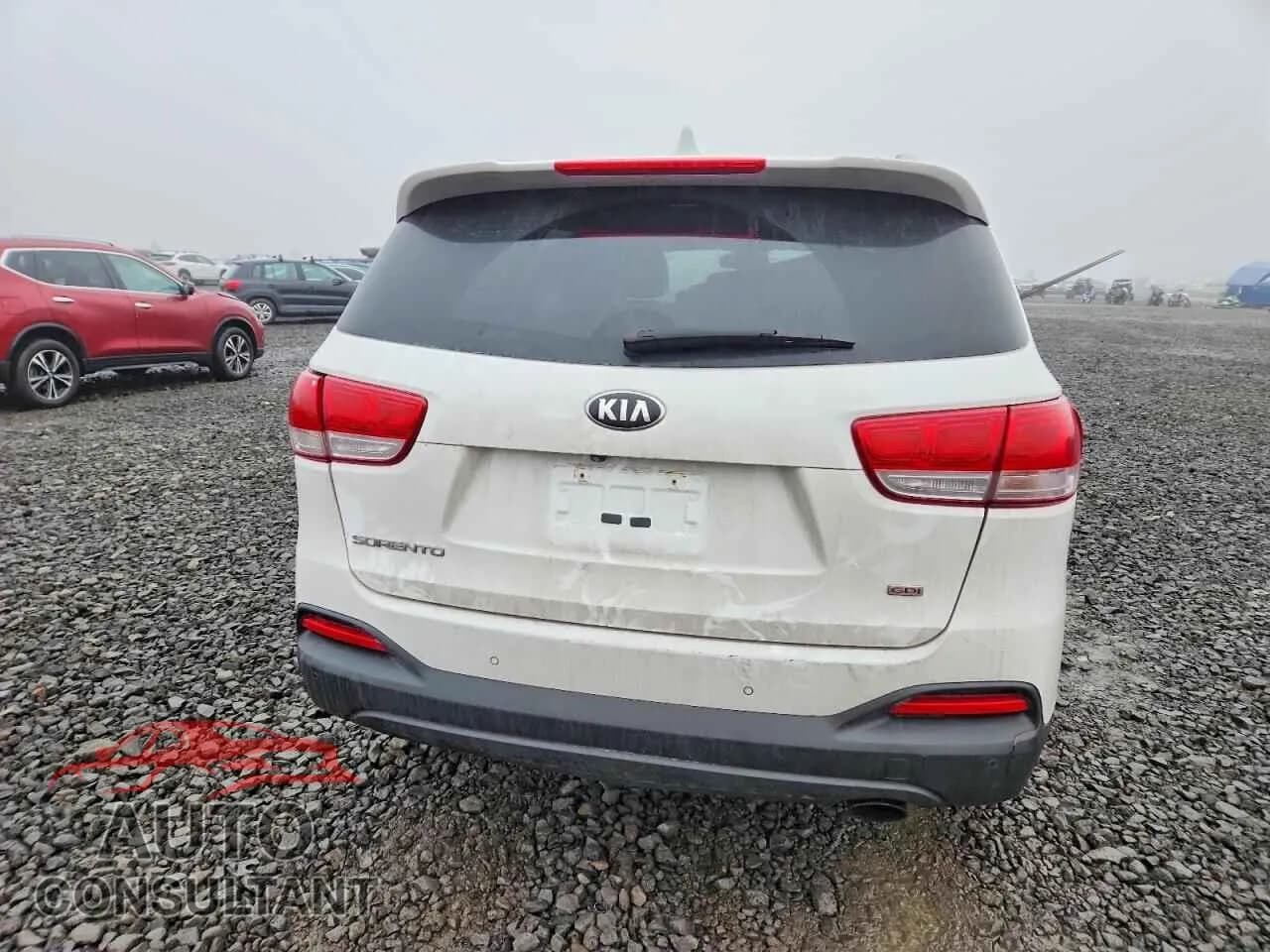 2016 KIA SORENTO Damaged VIN 5XYPGDA38GG060526 – engine bay 2016 KIA SORENTO Damaged VIN 5XYPGDA38GG060526 – engine bay