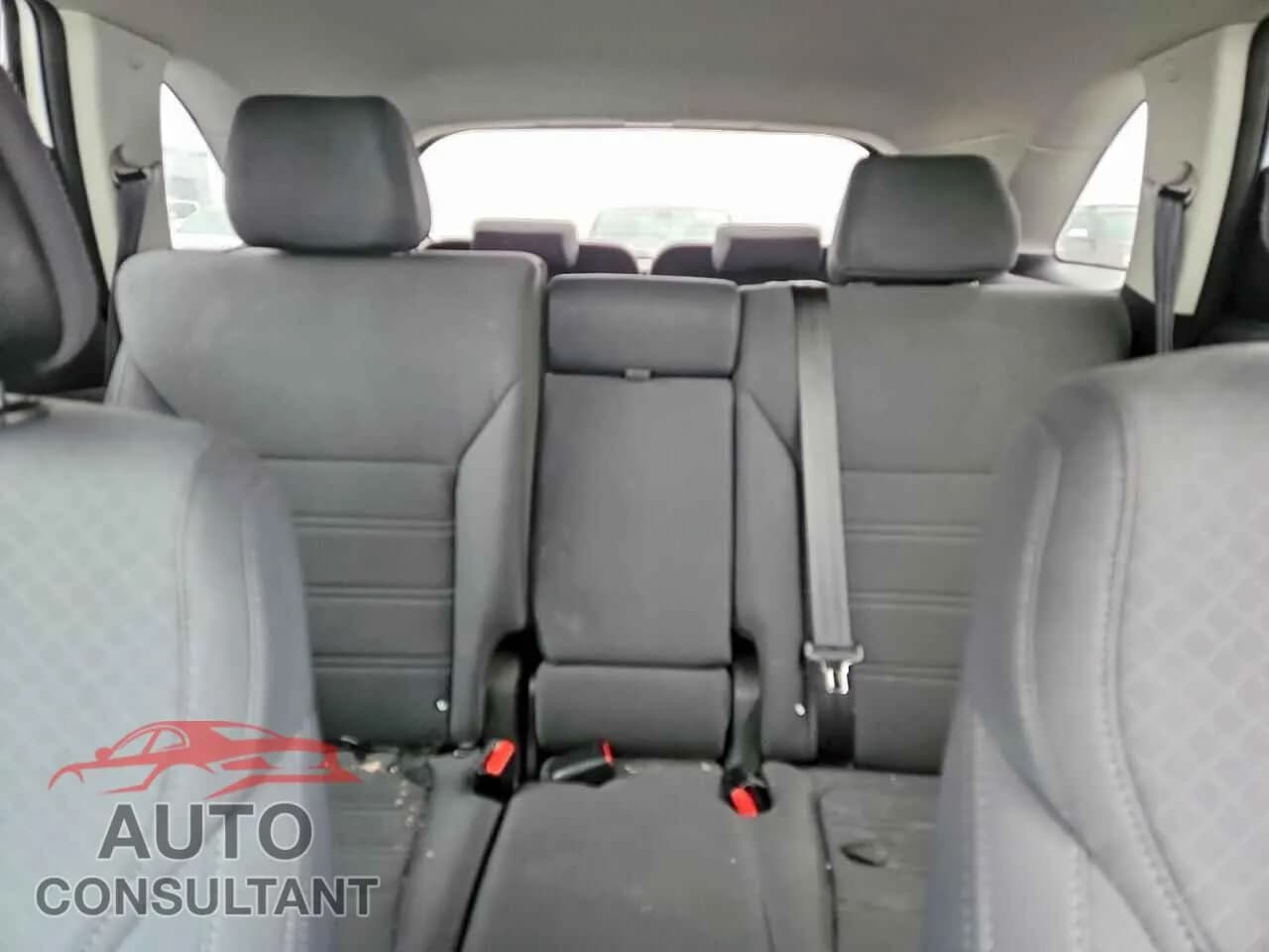 2016 KIA SORENTO Damaged VIN 5XYPGDA38GG060526 – odometer reading 2016 KIA SORENTO Damaged VIN 5XYPGDA38GG060526 – odometer reading