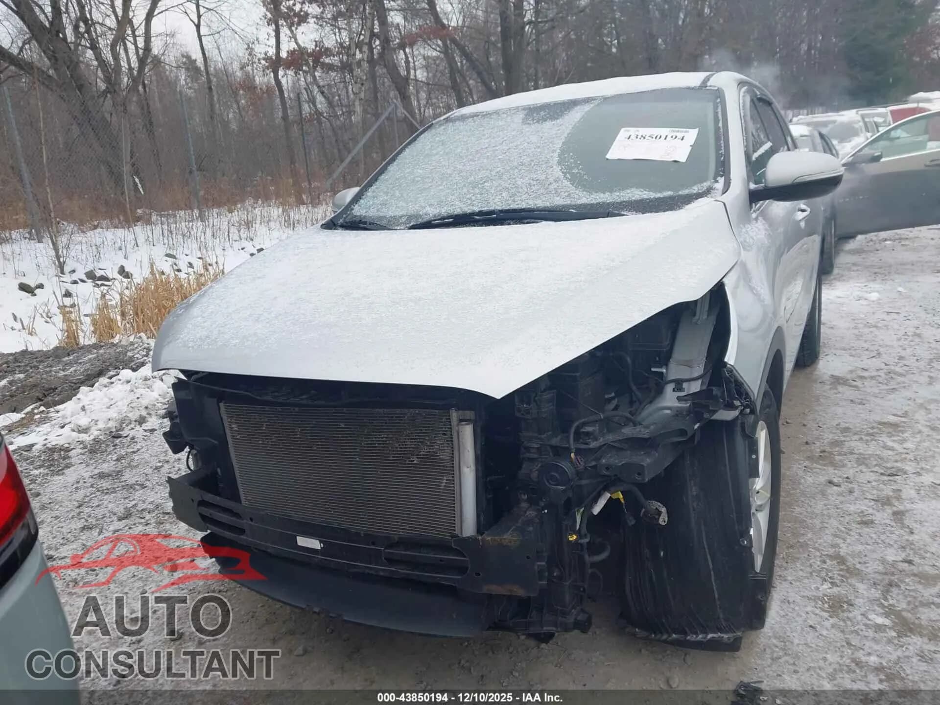 2019 KIA SORENTO Damaged VIN 5XYPGDA52KG480101 – photo 12 2019 KIA SORENTO Damaged VIN 5XYPGDA52KG480101 – photo 12