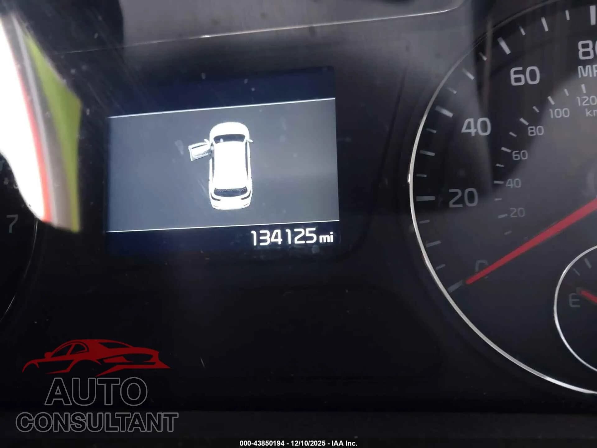 2019 KIA SORENTO Damaged VIN 5XYPGDA52KG480101 – photo 15 2019 KIA SORENTO Damaged VIN 5XYPGDA52KG480101 – photo 15