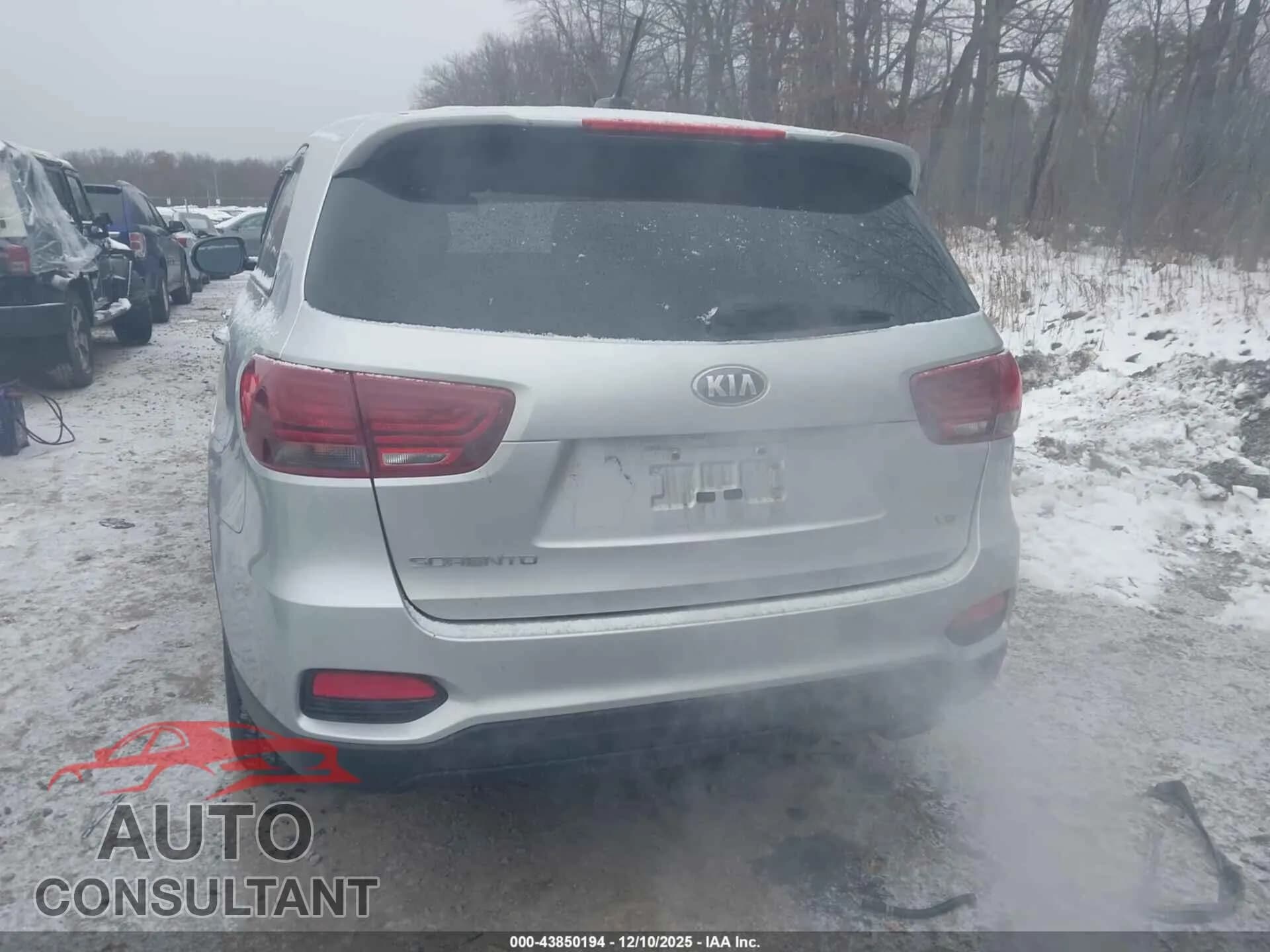 2019 KIA SORENTO Damaged VIN 5XYPGDA52KG480101 – photo 16 2019 KIA SORENTO Damaged VIN 5XYPGDA52KG480101 – photo 16