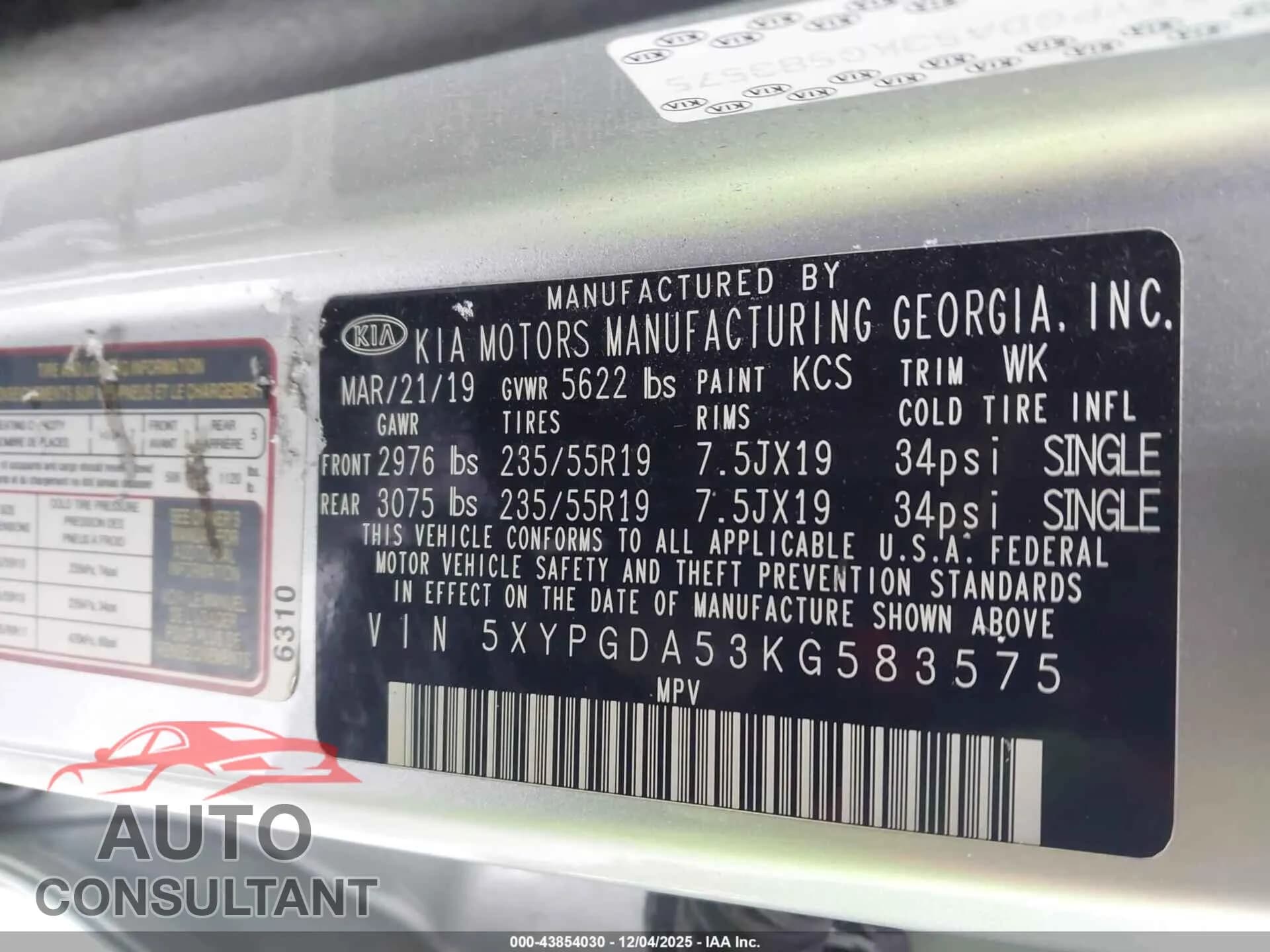 2019 KIA SORENTO Damaged VIN 5XYPGDA53KG583575 – trunk area 2019 KIA SORENTO Damaged VIN 5XYPGDA53KG583575 – trunk area