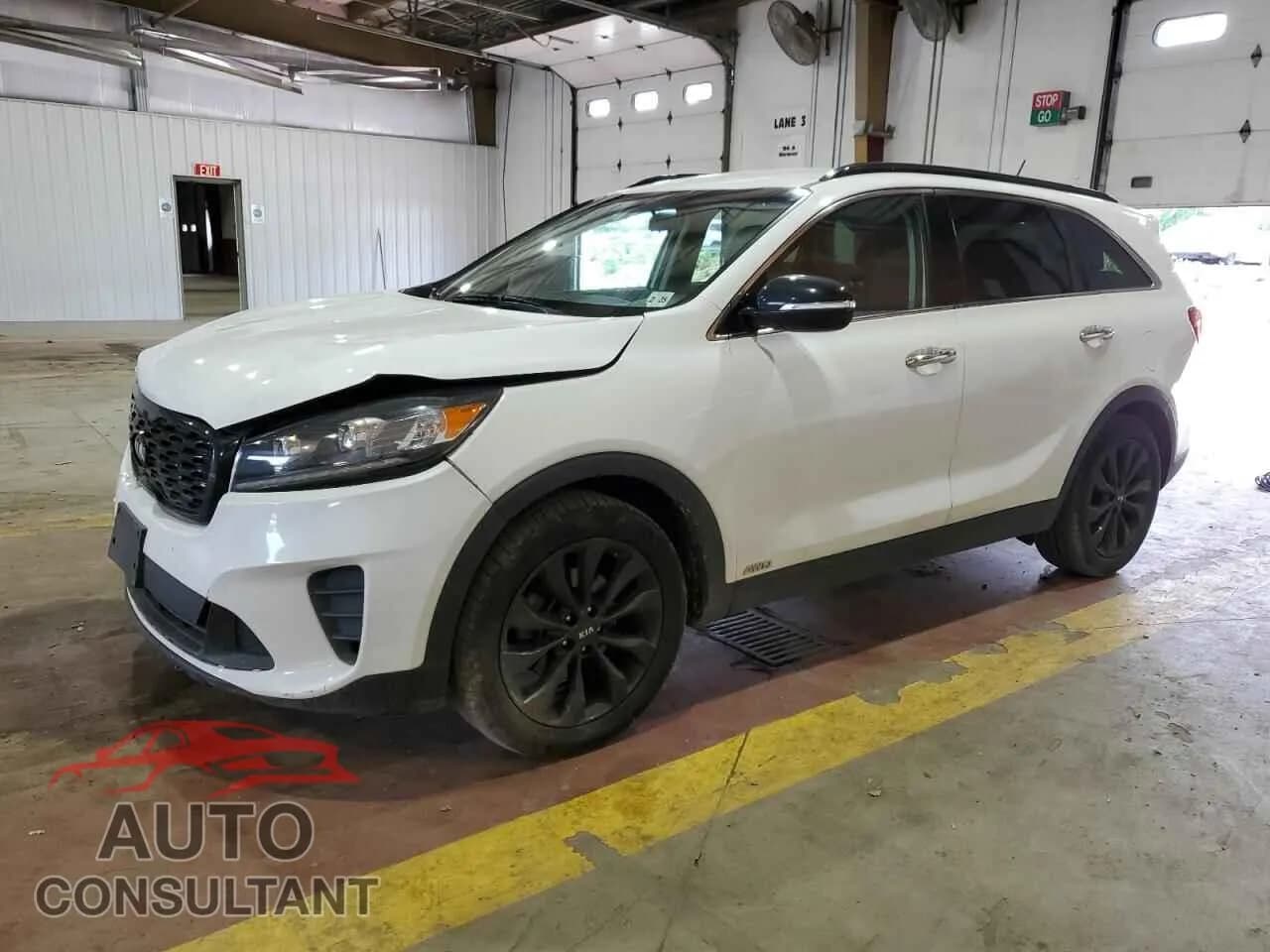2019 KIA SORENTO Damaged VIN 5XYPGDA55KG582444 – front exterior 2019 KIA SORENTO Damaged VIN 5XYPGDA55KG582444 – front exterior