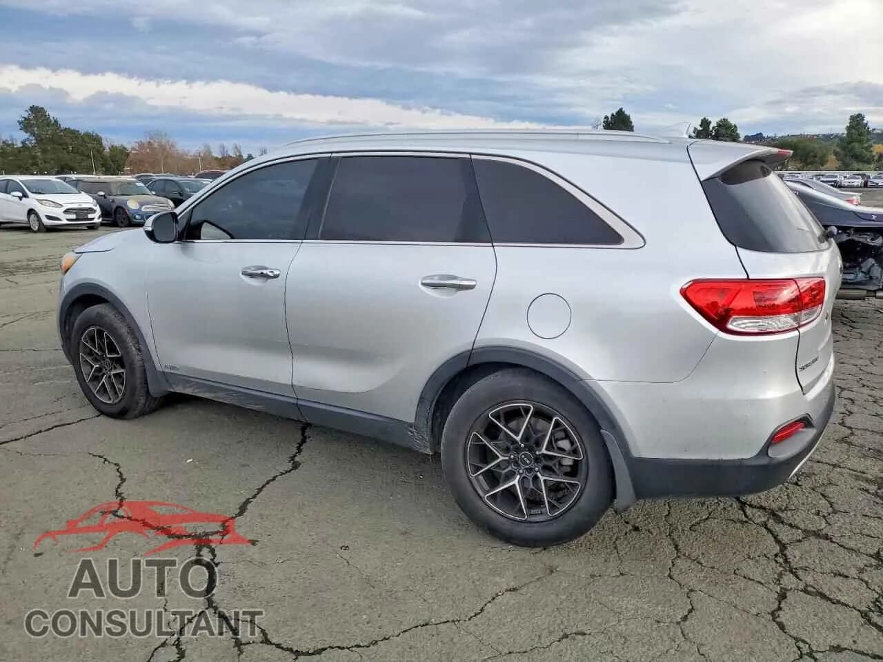 2017 KIA SORENTO Damaged VIN 5XYPHDA14HG247730 – rear exterior 2017 KIA SORENTO Damaged VIN 5XYPHDA14HG247730 – rear exterior