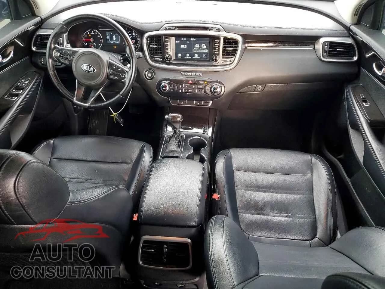 2017 KIA SORENTO Damaged VIN 5XYPHDA14HG247730 – undercarriage 2017 KIA SORENTO Damaged VIN 5XYPHDA14HG247730 – undercarriage