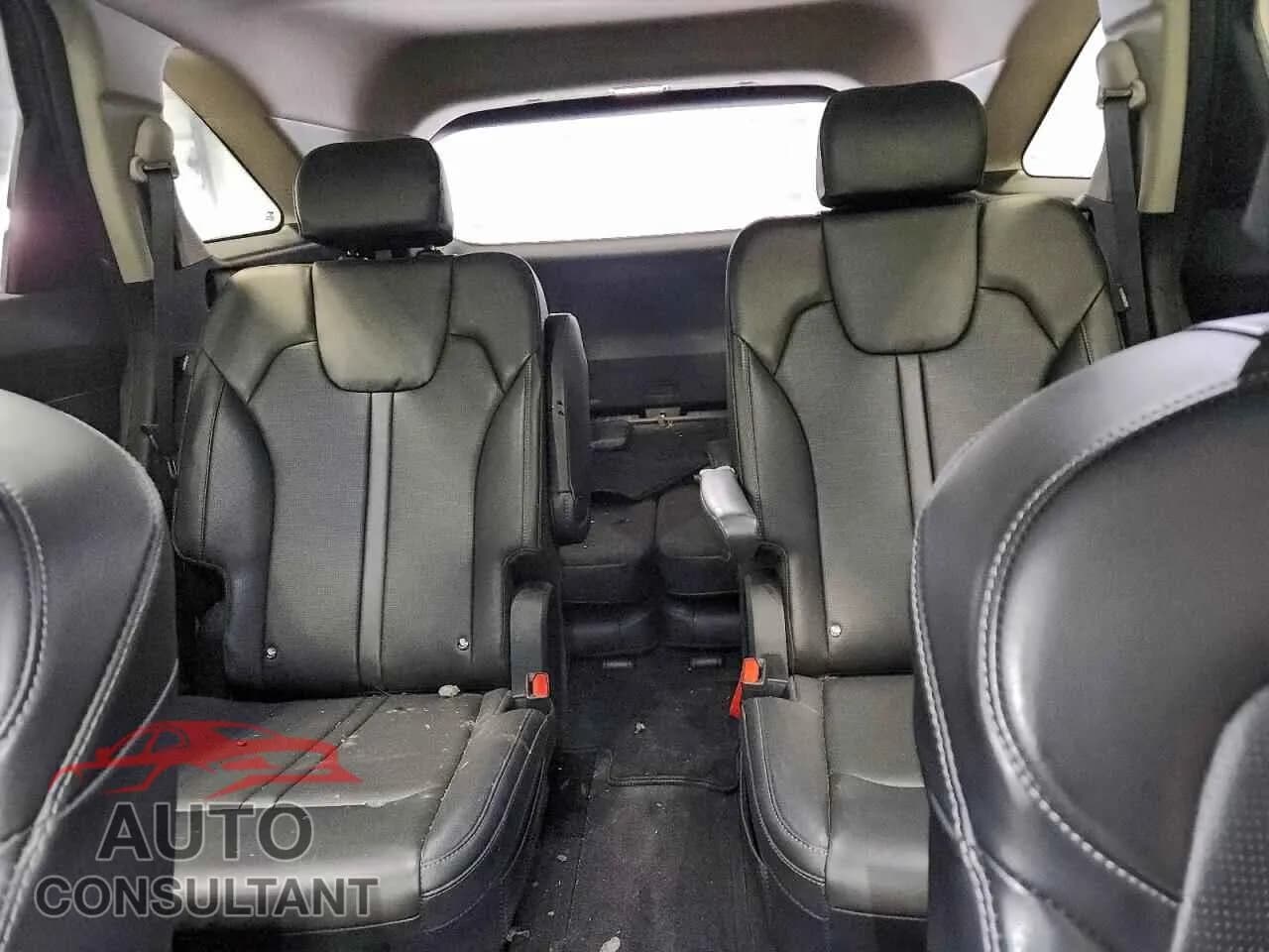 2024 KIA SORENTO Damaged VIN 5XYRHDJF9RG306910 – odometer reading 2024 KIA SORENTO Damaged VIN 5XYRHDJF9RG306910 – odometer reading