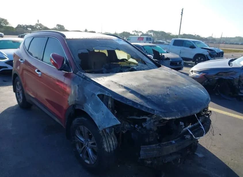 2013 HYUNDAI SANTA Used VIN 5XYZU3LB5DG034140 – trunk area 2013 HYUNDAI SANTA Used VIN 5XYZU3LB5DG034140 – trunk area