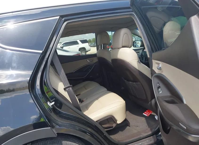 2017 HYUNDAI Santa Fe Used VIN 5XYZU3LB5HG457936 – front exterior 2017 HYUNDAI Santa Fe Used VIN 5XYZU3LB5HG457936 – front exterior