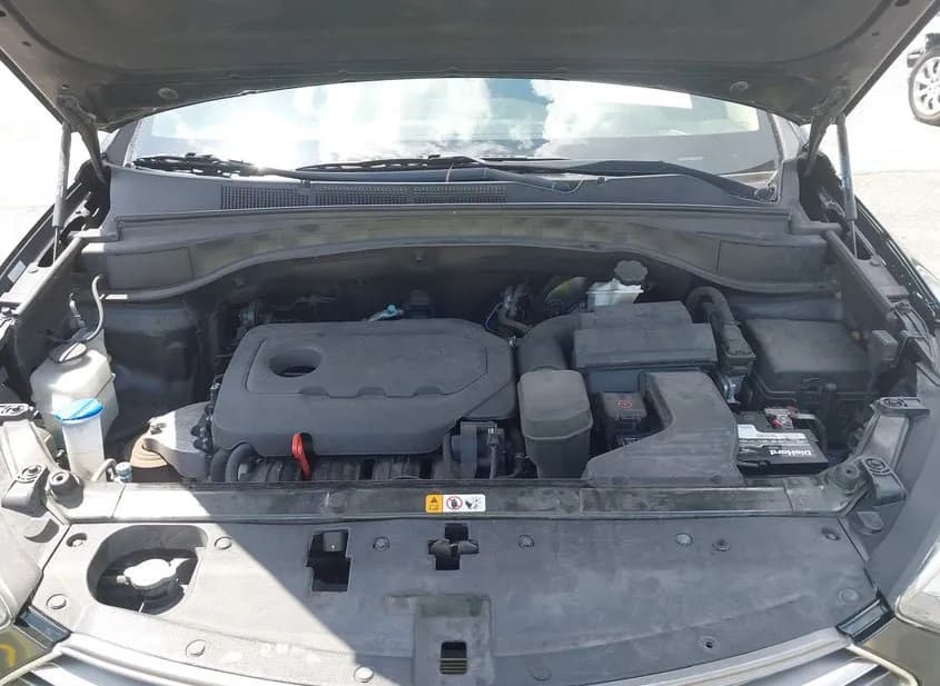 2017 HYUNDAI Santa Fe Used VIN 5XYZU3LB5HG457936 – side profile 2017 HYUNDAI Santa Fe Used VIN 5XYZU3LB5HG457936 – side profile