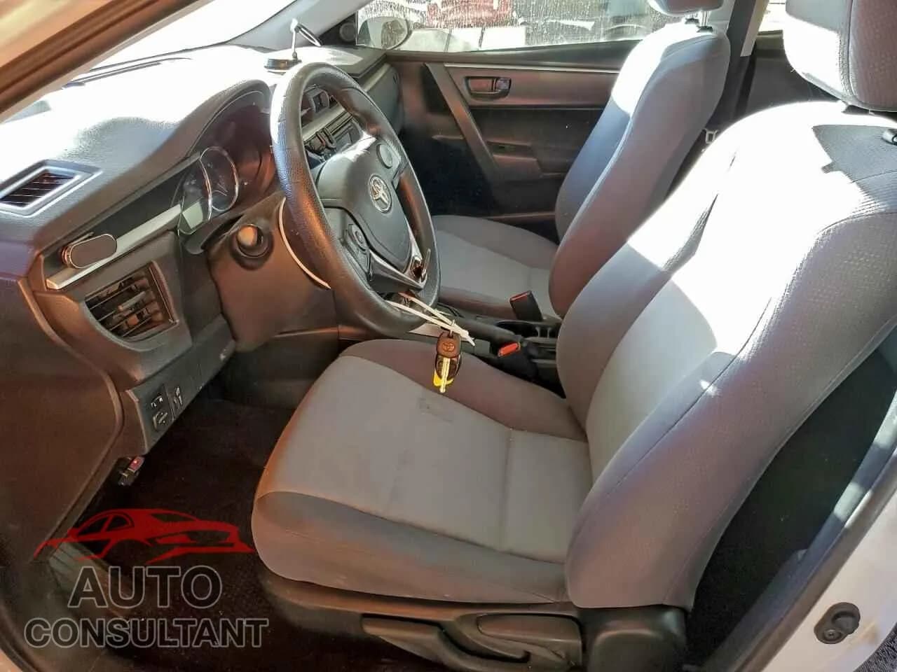 2016 TOYOTA COROLLA Damaged VIN 5YFBURHE4GP392496 – exterior detail 2016 TOYOTA COROLLA Damaged VIN 5YFBURHE4GP392496 – exterior detail