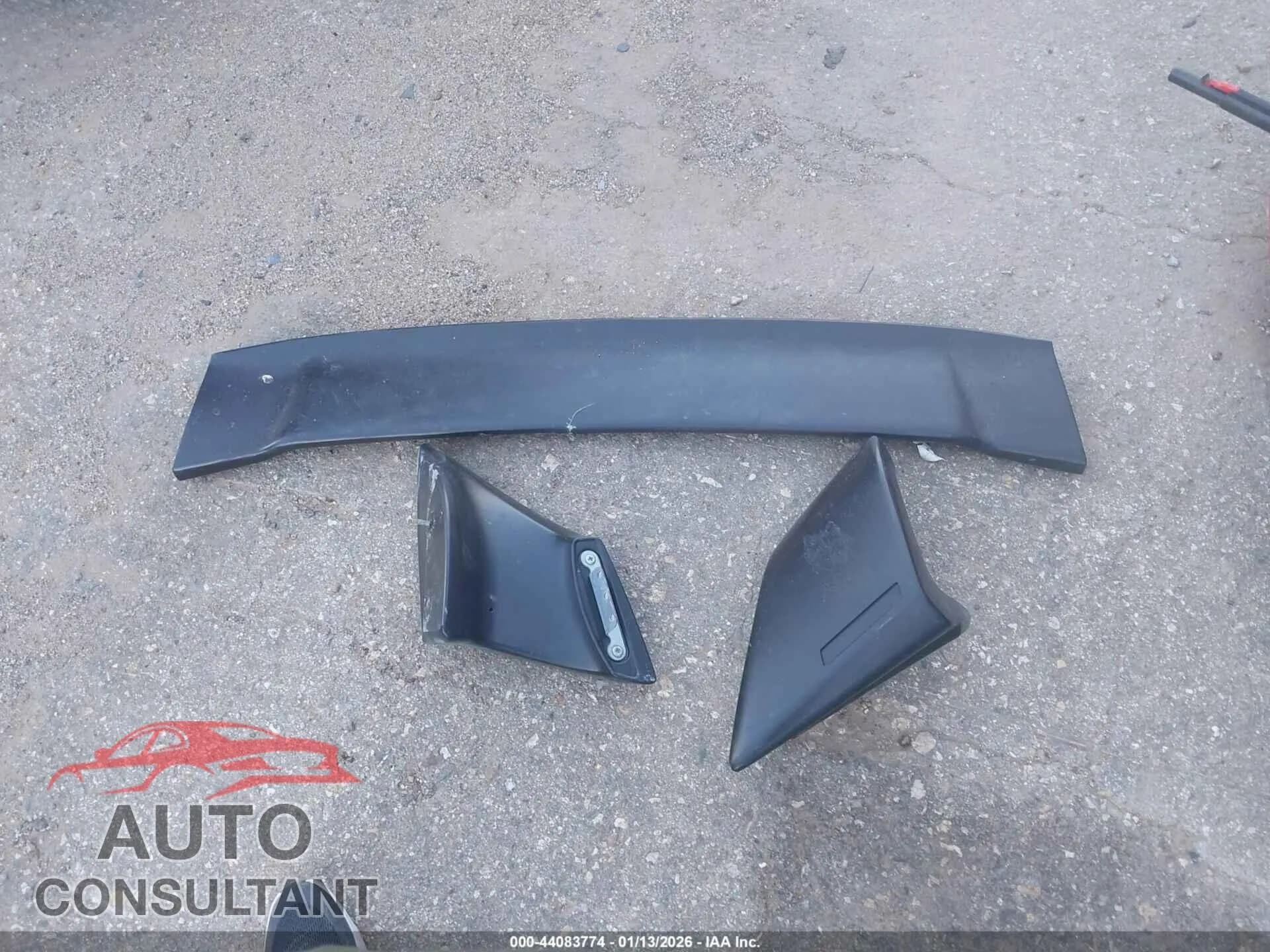 2014 TOYOTA COROLLA Damaged VIN 5YFBURHE5EP128989 – photo 12 2014 TOYOTA COROLLA Damaged VIN 5YFBURHE5EP128989 – photo 12