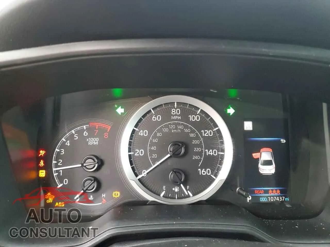 2021 TOYOTA COROLLA Used VIN 5YFEPMAE0MP233598 – trunk area 2021 TOYOTA COROLLA Used VIN 5YFEPMAE0MP233598 – trunk area