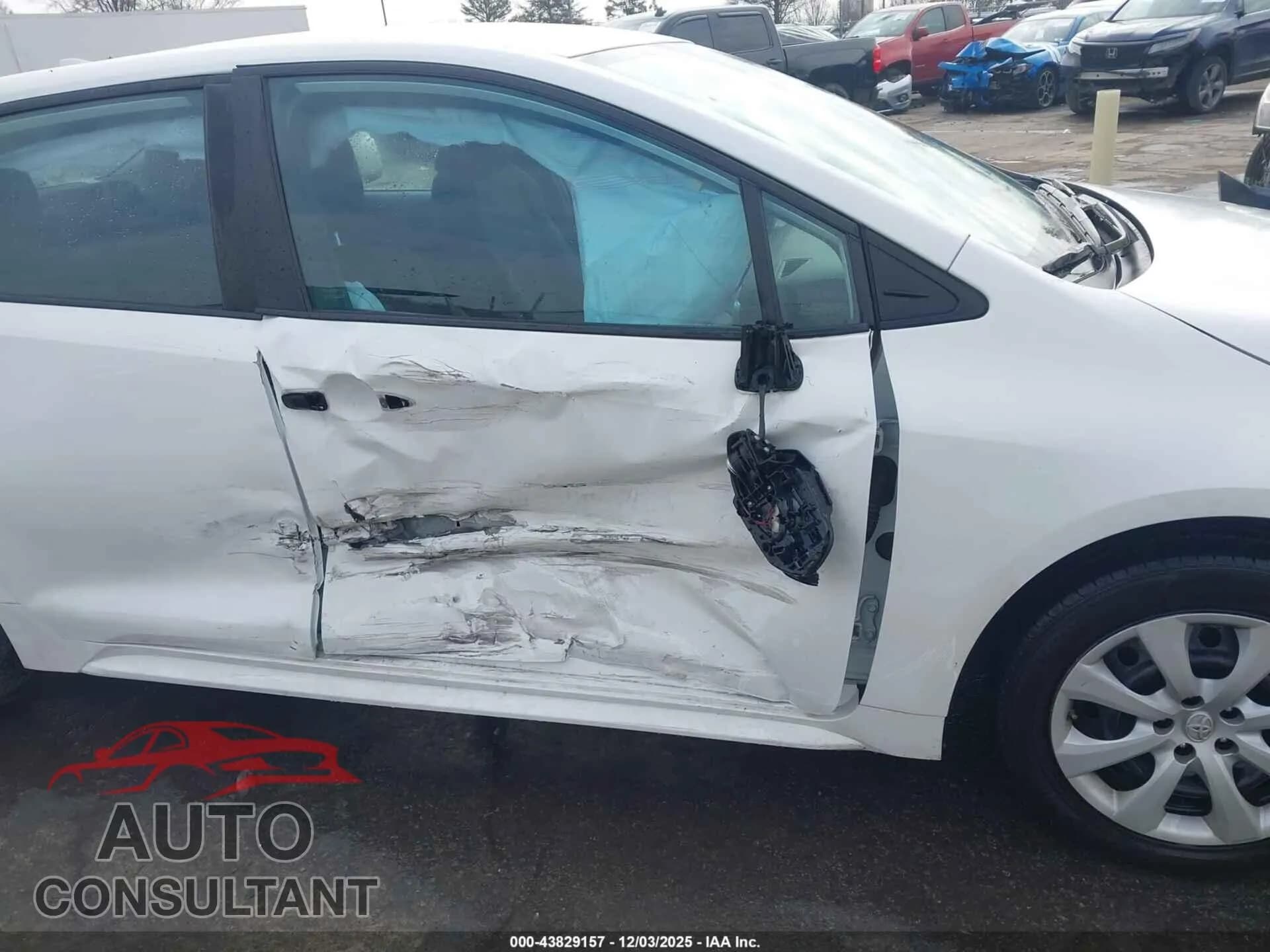 2022 TOYOTA COROLLA Damaged VIN 5YFEPMAE4NP334533 – engine bay 2022 TOYOTA COROLLA Damaged VIN 5YFEPMAE4NP334533 – engine bay