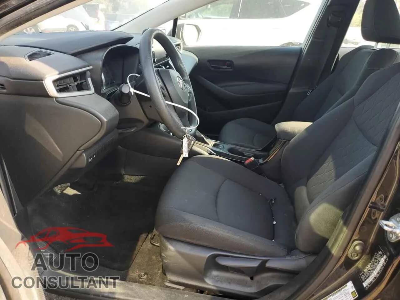 2022 TOYOTA COROLLA Damaged VIN 5YFEPMAE4NP340624 – exterior detail 2022 TOYOTA COROLLA Damaged VIN 5YFEPMAE4NP340624 – exterior detail