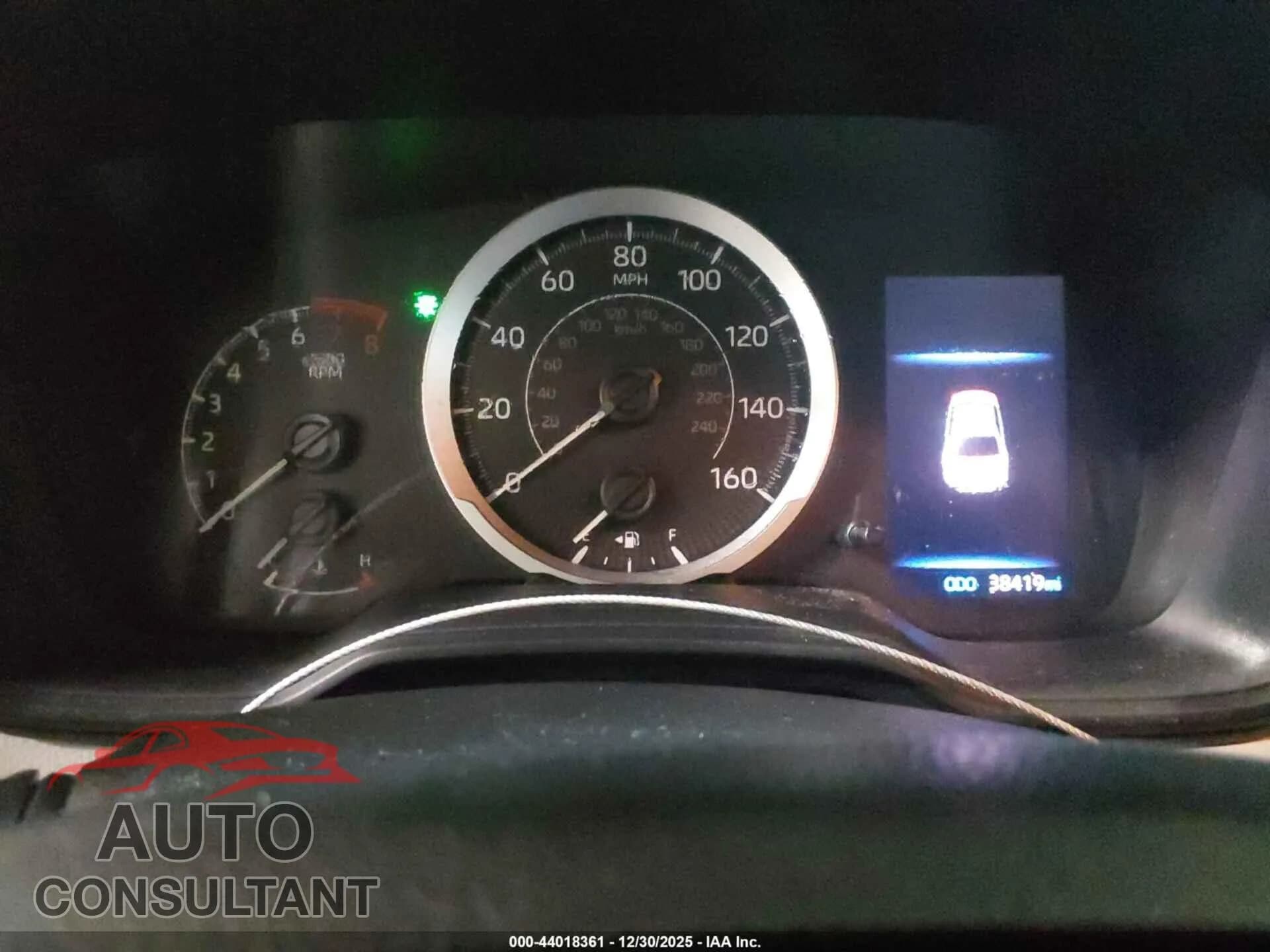 2020 TOYOTA COROLLA Damaged VIN 5YFEPRAE6LP062027 – exterior detail 2020 TOYOTA COROLLA Damaged VIN 5YFEPRAE6LP062027 – exterior detail