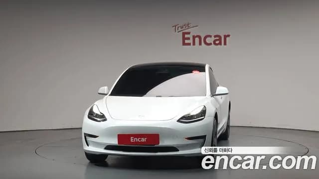 2020 Tesla Model 3 Standard Range Plue RWD Sold VIN 5YJ3E1EA0LF584699 – interior seats 2020 Tesla Model 3 Standard Range Plue RWD Sold VIN 5YJ3E1EA0LF584699 – interior seats