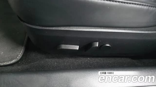 2020 Tesla Model 3 Standard Range Plue RWD Sold VIN 5YJ3E1EA0LF584699 – trunk area 2020 Tesla Model 3 Standard Range Plue RWD Sold VIN 5YJ3E1EA0LF584699 – trunk area
