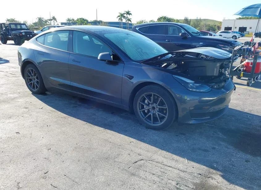 2023 TESLA Model 3 Used VIN 5YJ3E1EA1PF625444 – trunk area 2023 TESLA Model 3 Used VIN 5YJ3E1EA1PF625444 – trunk area