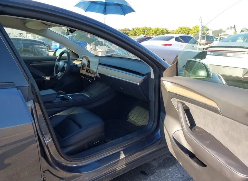 2023 TESLA Model 3 Used VIN 5YJ3E1EA1PF625444 – photo 17 2023 TESLA Model 3 Used VIN 5YJ3E1EA1PF625444 – photo 17