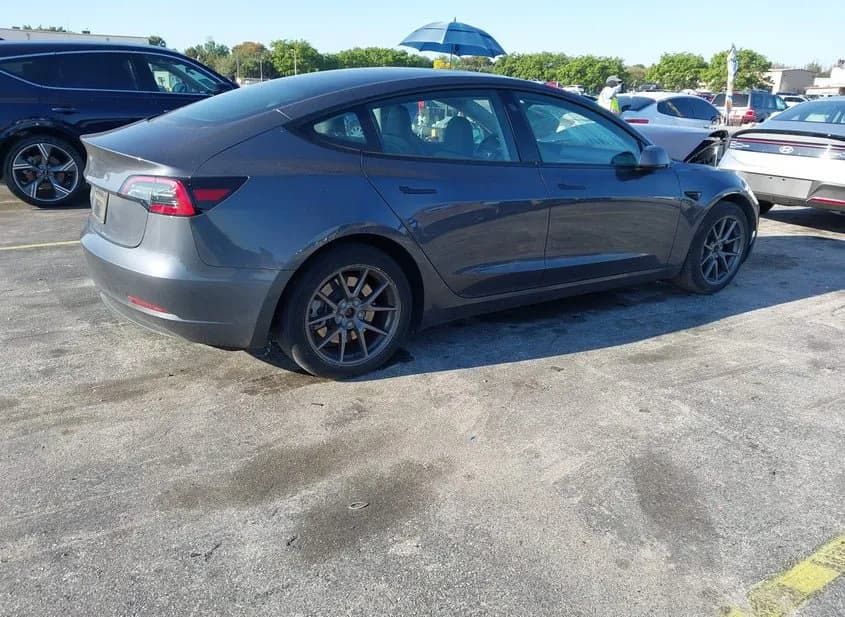 2023 TESLA Model 3 Used VIN 5YJ3E1EA1PF625444 – photo 19 2023 TESLA Model 3 Used VIN 5YJ3E1EA1PF625444 – photo 19
