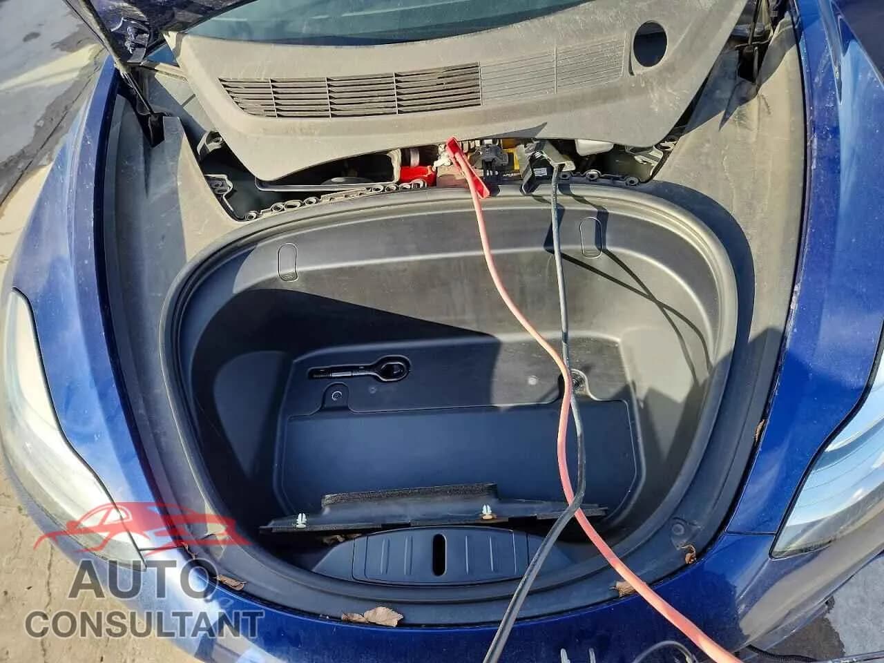 2019 TESLA MODEL 3 Damaged VIN 5YJ3E1EA2KF425052 – photo 11 2019 TESLA MODEL 3 Damaged VIN 5YJ3E1EA2KF425052 – photo 11